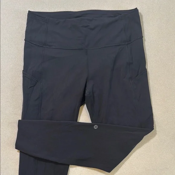 lululemon athletica Black Leggings - Picture 3 of 6